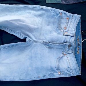 Selling rue21 blue skinny jeans
